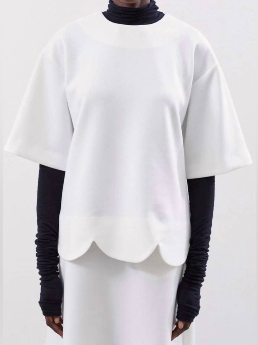 MEIMEIJ Scallop Hem Oversized Top in Off White Size 42